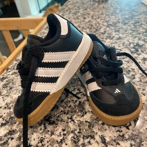 Adidas Samba - Baby size 4